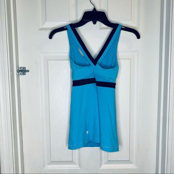 Lululemon Stuff Your Bra Tank II Blue Moon/Inkwell - Picture 7 of 7